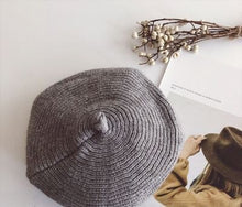 Load image into Gallery viewer, kids children Cool Wind Children Knitted Berets Winter and Autumn Curling Pumpkin Hat Painter's Cap Baby's Wool Cap
