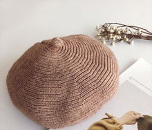 Load image into Gallery viewer, kids children Cool Wind Children Knitted Berets Winter and Autumn Curling Pumpkin Hat Painter's Cap Baby's Wool Cap