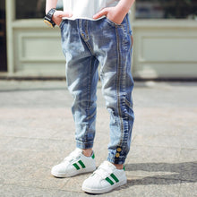 Load image into Gallery viewer, Boys' clothes 2019 spring autumn new children's trousers casual jeans 3-12 years children's clothing