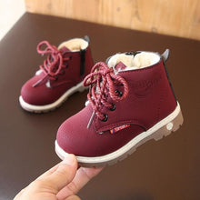Load image into Gallery viewer, New autumn and winter children's plush warm snow boots casual boys non-slip Martin boots fashion girls thicker leather shoes
